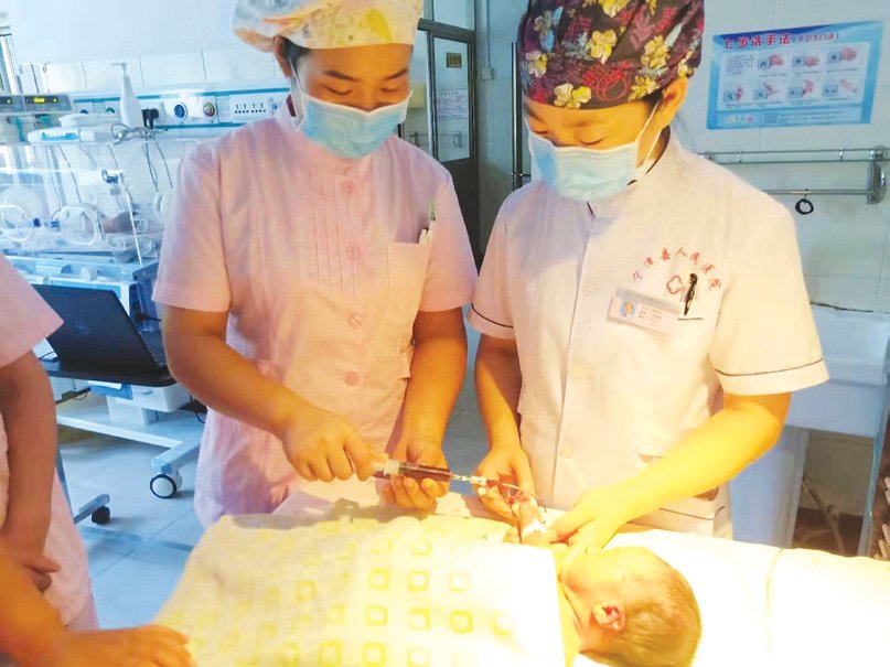 兴隆县妇婴监护型护送